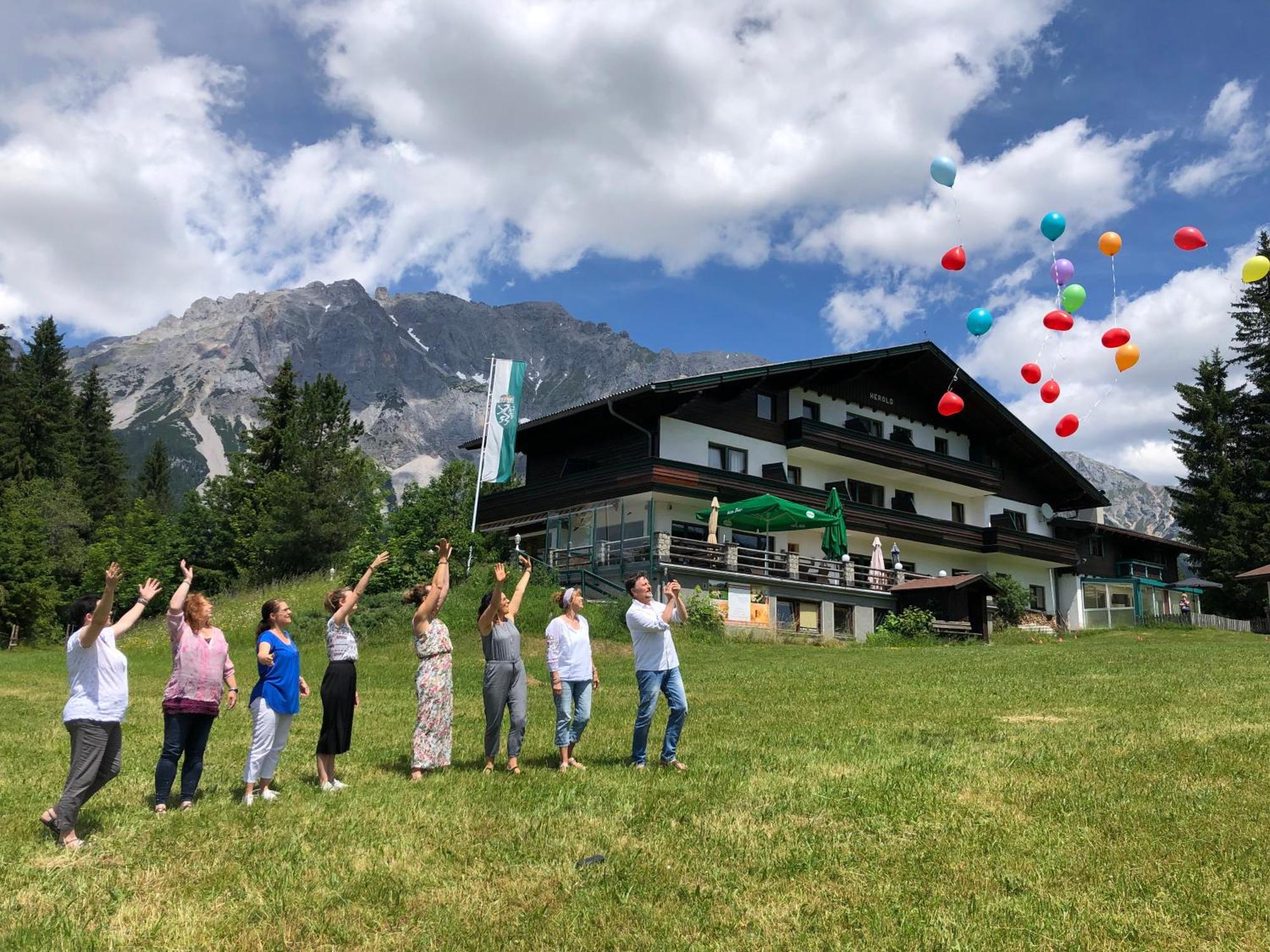 Kraftplatz Am Dachstein - Herold - Fuer Ruhesuchende Und Sportlich Aktive Ramsau am Dachstein Eksteriør bilde